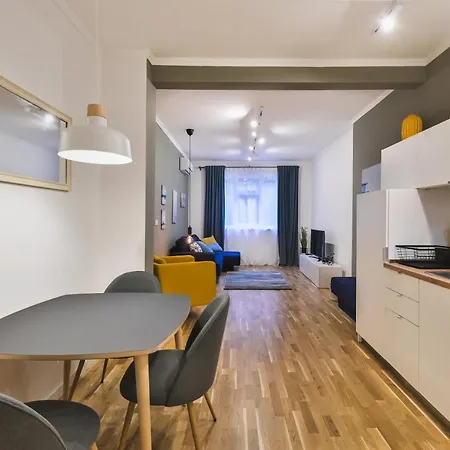 Apartment Pieces Of Nature In A Stylish One-bedroom Flat By Flat Mаnager
